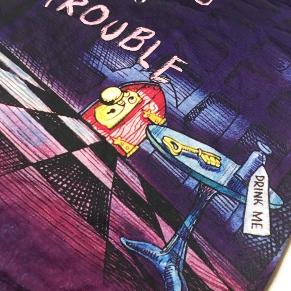 Disney Alice in Wonderland Tank and 2 Tsum Tsum Characters - Picture 8 of 11